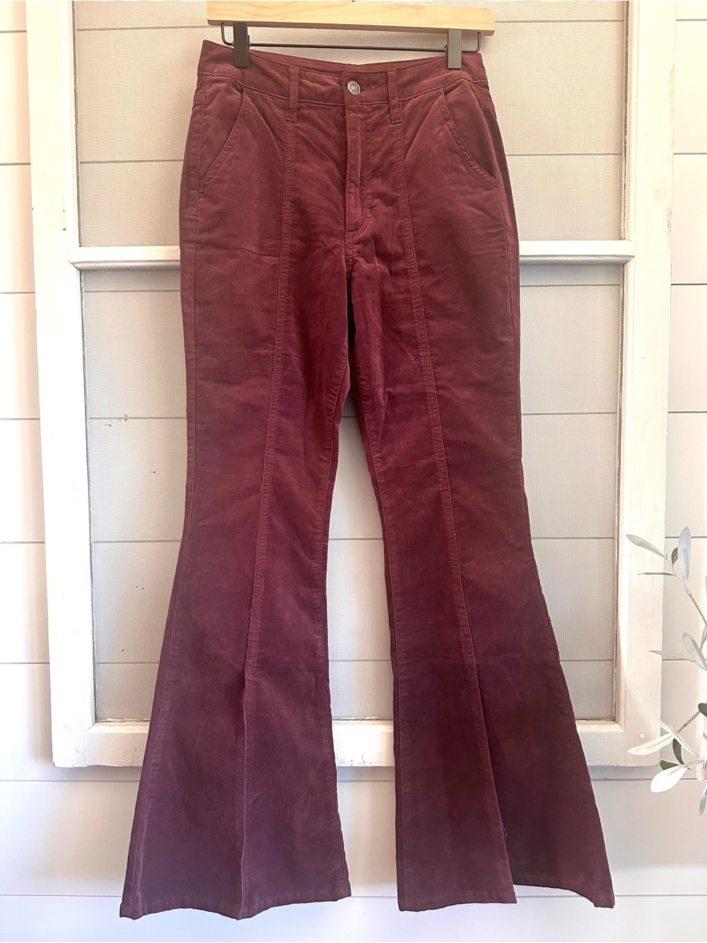 NEW Forever 21 Burgundy Flare Jeans